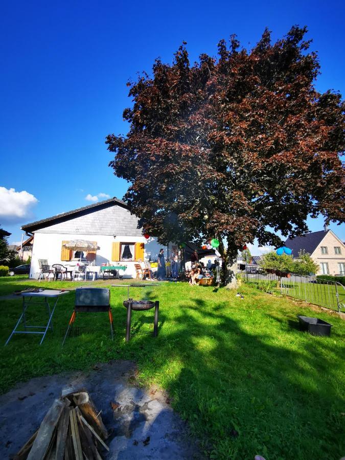 Bb19 Eifel-Ferienhaus Am Moseltal Mit Saunahaus Beuren  Εξωτερικό φωτογραφία
