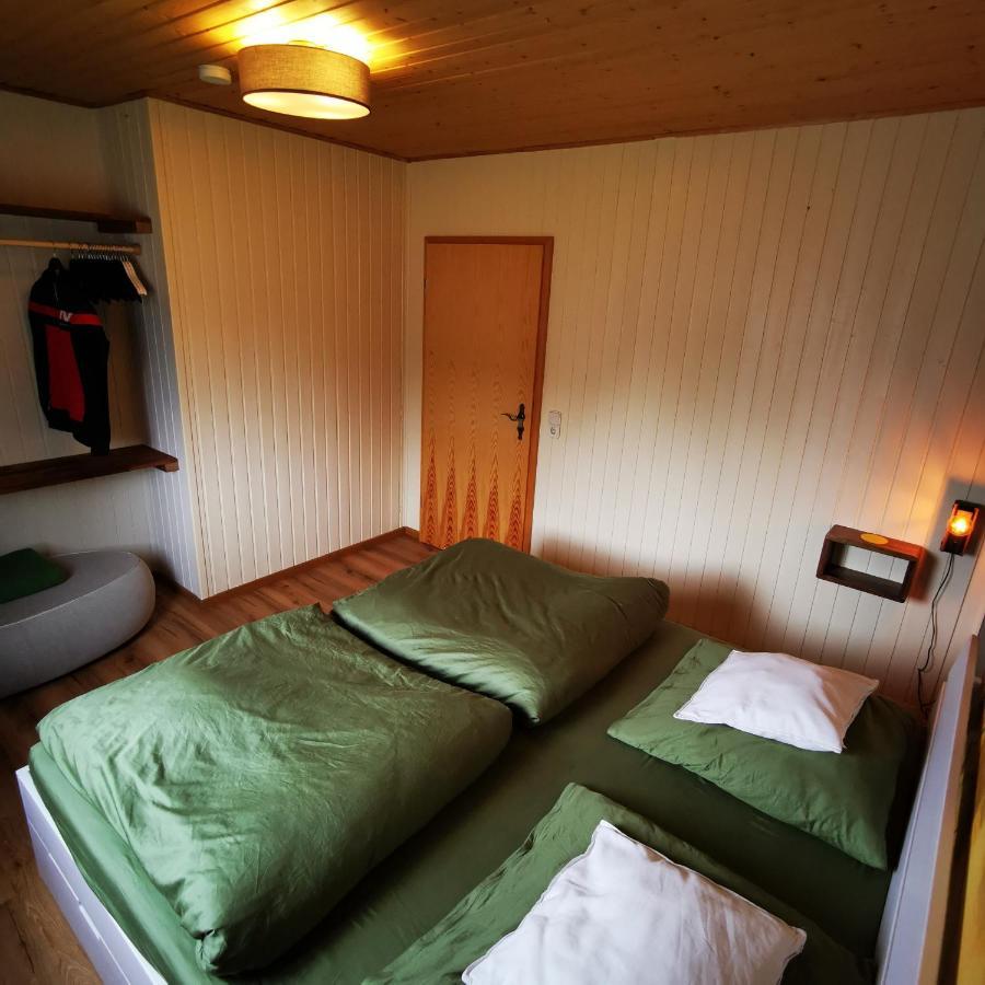 Bb19 Eifel-Ferienhaus Am Moseltal Mit Saunahaus Beuren  Εξωτερικό φωτογραφία